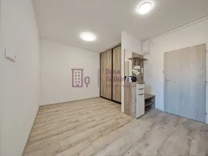 Prodej bytu 3+1, Jindřichův Hradec, Jakubská, 68 m2