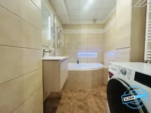 Prodej bytu 4+1, Krnov, Sovova, 90 m2