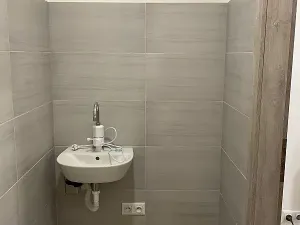 Pronájem komerční nemovitosti, Hořátev, 22 m2