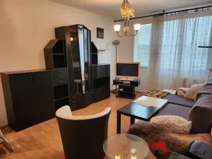 Pronájem bytu 2+kk, Kralupy nad Vltavou, sídl. U Cukrovaru, 42 m2