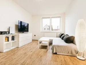 Prodej bytu 2+1, Pohořelice, 60 m2