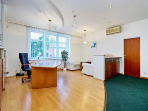 Prodej obchodního prostoru, Kladno, Vrapická, 1614 m2