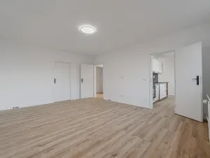 Prodej bytu 3+1, Ostrava, Václava Košaře, 68 m2