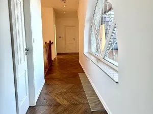 Pronájem rodinného domu, Jesenice - Zdiměřice, Skřivanová, 345 m2