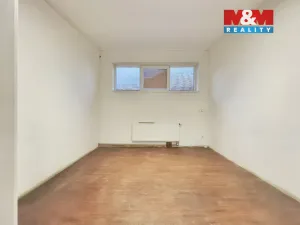 Pronájem skladu, Vsetín, Lázky, 430 m2