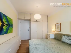 Pronájem bytu 4+kk, Praha - Ruzyně, Dědinská, 90 m2