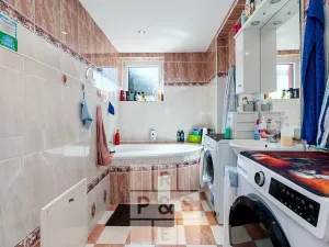 Prodej vícegeneračního domu, Praha - Štěrboholy, Pod areálem, 333 m2