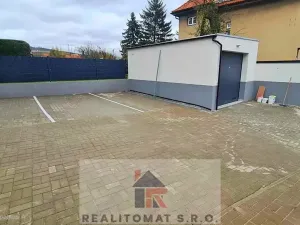 Prodej garáže, Praha - Motol, Podhorská, 15 m2