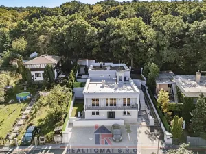 Prodej vily, Praha - Komořany, Pod lesem, 770 m2