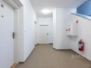 Pronájem bytu 2+kk, Staré Město, Hradišťská, 57 m2