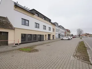 Pronájem bytu 2+kk, Staré Město, Hradišťská, 55 m2