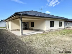 Prodej rodinného domu, Dašice, Za Barevnou, 120 m2