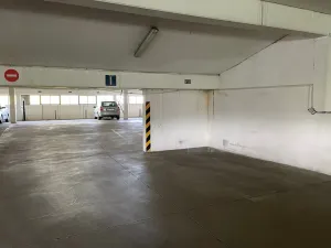 Pronájem garážového stání, Brno, Voroněžská, 14 m2