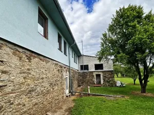 Prodej ubytování, Dešov, 2827 m2