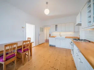 Pronájem vily, Praha - Modřany, Nečova, 200 m2