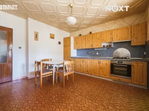 Prodej rodinného domu, Přítluky, Poštovní, 210 m2