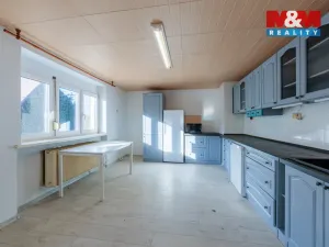 Prodej rodinného domu, Tatrovice, 292 m2