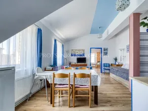 Prodej činžovního domu, Batelov, Třešťská, 490 m2