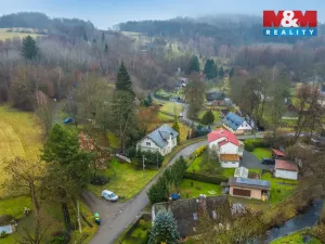 Prodej rodinného domu, Kunratice u Cvikova, 190 m2