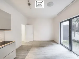 Prodej bytu 1+kk, Praha - Smíchov, Pod Barvířkou, 32 m2
