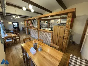 Pronájem restaurace, Horní Maršov, Třída Josefa II., 320 m2