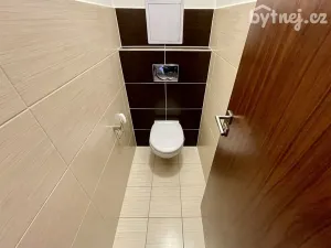 Pronájem bytu 3+kk, Olomouc - Nové Sady, Novosadský dvůr, 67 m2