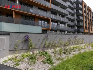 Prodej bytu 1+kk, Praha - Háje, Sochorcova, 33 m2