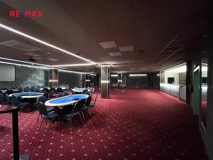 Pronájem obchodního prostoru, Liberec, Ježkova, 487 m2