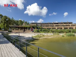 Prodej restaurace, Doksy, Přístavní, 174 m2