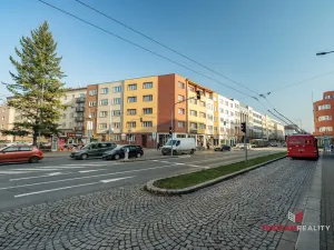 Pronájem bytu 2+1, Hradec Králové - Pražské Předměstí, Břetislavova, 63 m2
