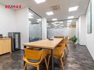 Pronájem kanceláře, Plzeň, Otýlie Beníškové, 81 m2
