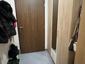 Pronájem bytu 1+kk, Praha - Střížkov, Makedonská, 32 m2