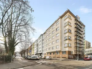 Prodej bytu 2+kk, Praha - Holešovice, Ortenovo náměstí, 50 m2