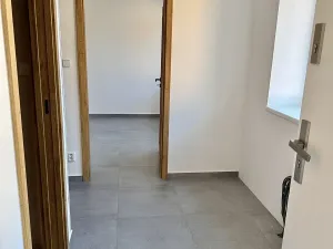 Prodej bytu 2+kk, Otmíče, 36 m2