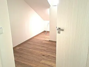 Prodej bytu 2+kk, Praha - Bubeneč, Verdunská, 51 m2