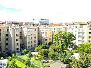 Prodej bytu 2+kk, Praha - Bubeneč, Verdunská, 51 m2