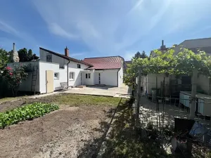 Pronájem bytu 1+1, Káraný, V Zátiší, 41 m2