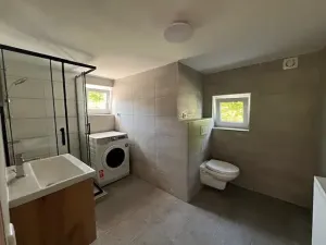 Pronájem bytu 1+1, Káraný, V Zátiší, 41 m2