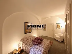 Pronájem bytu 2+kk, Praha - Malá Strana, Vlašská, 92 m2