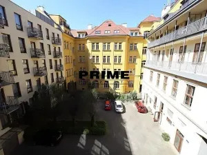 Pronájem kanceláře, Praha - Smíchov, Štefánikova, 75 m2
