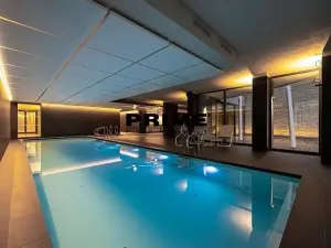 Pronájem bytu 2+kk, Praha - Smíchov, Holečkova, 79 m2