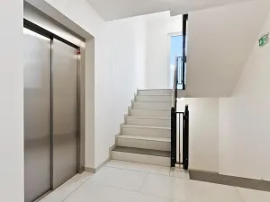 Prodej bytu 4+kk, Liberec, Dukelská, 141 m2