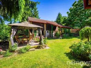 Prodej vícegeneračního domu, Lobeč, 340 m2