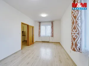 Pronájem bytu 1+1, Plzeň - Jižní Předměstí, Husova, 38 m2
