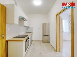 Pronájem bytu 1+1, Plzeň - Jižní Předměstí, Husova, 38 m2