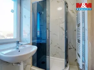 Pronájem bytu 1+1, Plzeň - Jižní Předměstí, Husova, 35 m2