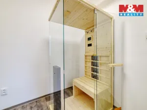 Prodej bytu 4+1, Cheb, Májová, 121 m2