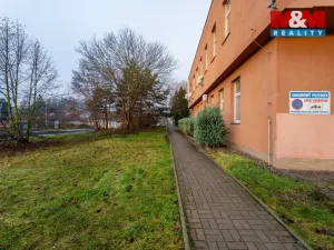 Pronájem obchodního prostoru, Ústí nad Labem - Severní Terasa, Šrámkova, 181 m2