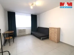Pronájem bytu 1+kk, Praha, Rýmařovská, 26 m2