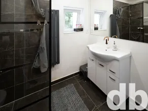 Pronájem bytu 2+kk, Karlovy Vary, Jabloňová, 45 m2